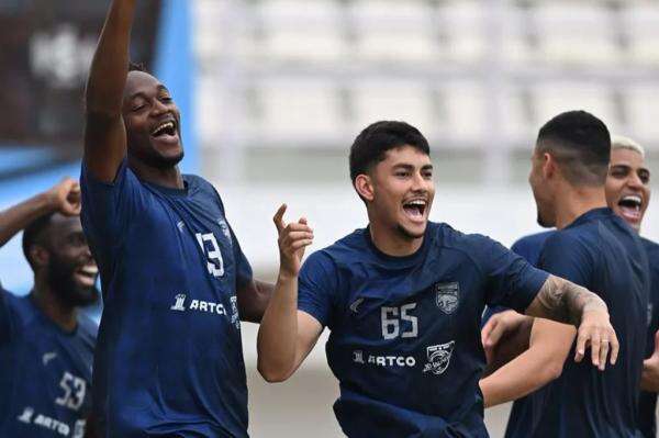 Borneo FC Berburu Kemenangan Perdana di Segiri, Mauro Jeronimo Tegaskan Target Pesut Etam Borneo FC Berburu Kemenangan Perdana di Segiri, Mauro Jeronimo Tegaskan Target Pesut Etam