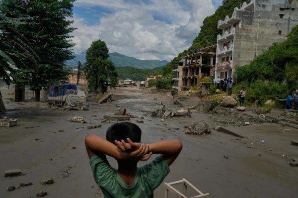 Ngeri! Korban Tewas Banjir Bandang Dahsyat di Nepal Tembus 97 Orang Ngeri! Korban Tewas Banjir Bandang Dahsyat di Nepal Tembus 97 Orang