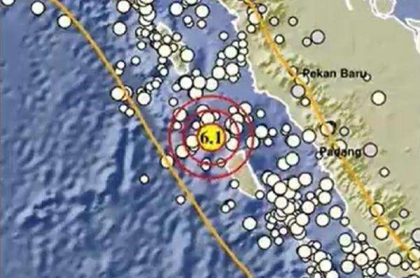 Breaking News: Gempa Terkini M6,1 Guncang Nias Selatan Sumut Siang Ini Breaking News: Gempa Terkini M6,1 Guncang Nias Selatan Sumut Siang Ini