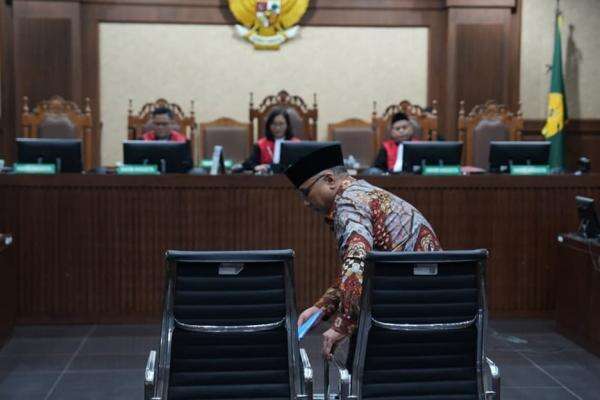 Tanggapi JPU, Tim Hukum Gus Yaqut: Dakwaan Tidak Menguraikan Perbuatan Terdakwa Tanggapi JPU, Tim Hukum Gus Yaqut: Dakwaan Tidak Menguraikan Perbuatan Terdakwa