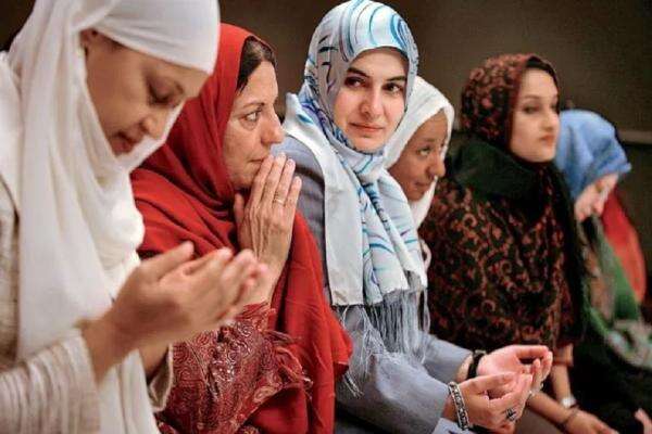 Ini Amalan Terbaik bagi Wanita Haid dan Nifas di Bulan Muharram Ini Amalan Terbaik bagi Wanita Haid dan Nifas di Bulan Muharram