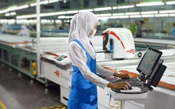 Eratex (ERTX) Peroleh Tambahan Fasilitas Kredit Perdagangan dari Bank Danamon (BDMN) Eratex (ERTX) Peroleh Tambahan Fasilitas Kredit Perdagangan dari Bank Danamon (BDMN)