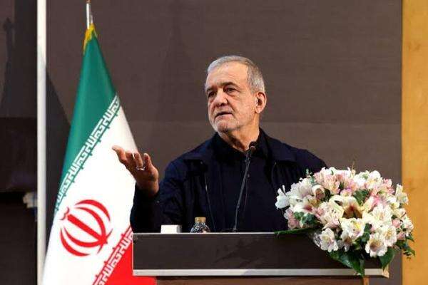 Di Tengah Rumor Hubungan Retak, Presiden Iran Sampaikan Pernyataan Mengejutkan soal Mojtaba Khamenei Di Tengah Rumor Hubungan Retak, Presiden Iran Sampaikan Pernyataan Mengejutkan soal Mojtaba Khamenei