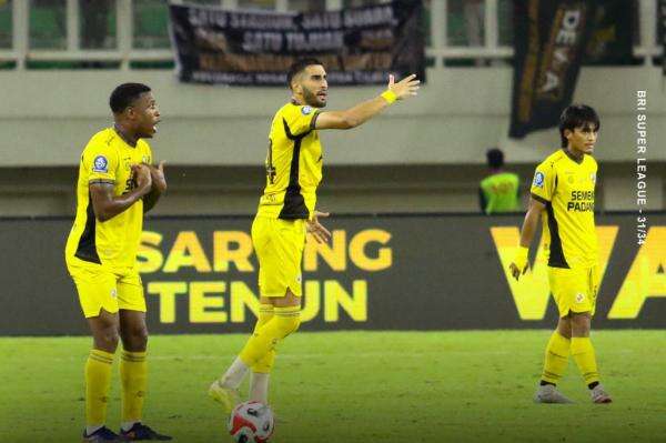 28 Klub Liga 1 hingga Liga 4 Tunggak Gaji Pemain, Total Rp14,8 Miliar 28 Klub Liga 1 hingga Liga 4 Tunggak Gaji Pemain, Total Rp14,8 Miliar