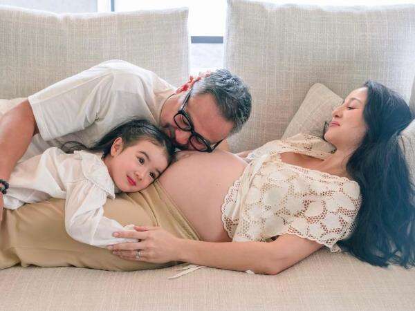 Julie Estelle Segera Melahirkan Anak Kedua, Ini Fotonya! Julie Estelle Segera Melahirkan Anak Kedua, Ini Fotonya!
