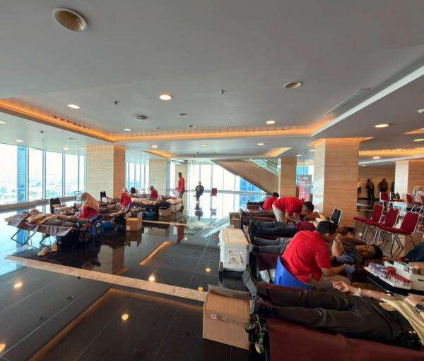 Ratusan Karyawan MNC Group Antusias Ikut Donor Darah MNC Peduli dan PMI Kota Depok Ratusan Karyawan MNC Group Antusias Ikut Donor Darah MNC Peduli dan PMI Kota Depok
