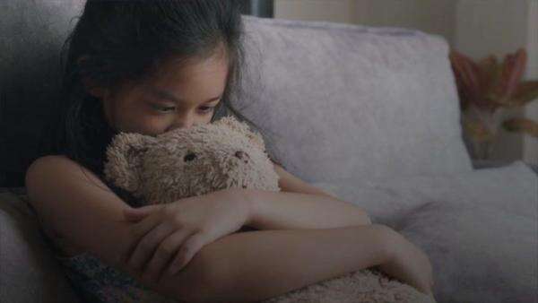 Moms Wajib Tahu! Ini Penyebab Terjadinya Gangguan Mental Anak Moms Wajib Tahu! Ini Penyebab Terjadinya Gangguan Mental Anak