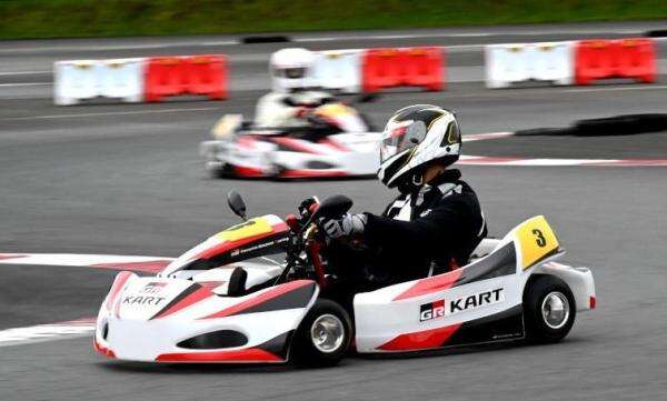 Unik! Toyota Gazoo Racing Luncurkan Gokart Bisa Dikendarai Anak Kecil dan Orang Dewasa Unik! Toyota Gazoo Racing Luncurkan Gokart Bisa Dikendarai Anak Kecil dan Orang Dewasa