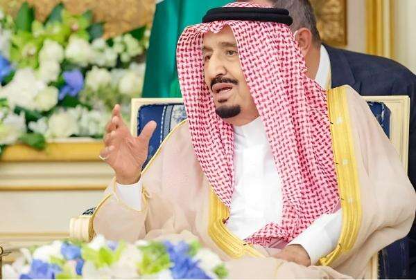 Raja Salman Sebut Houthi 'Milisi Teroris' Usai Makkah Jadi Sasaran Raja Salman Sebut Houthi 'Milisi Teroris' Usai Makkah Jadi Sasaran