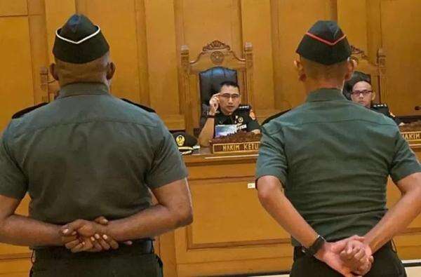 YLBHI Desak Reformasi Peradilan Militer Tak Perlu Tunggu 2 Tahun Usai Putusan MK YLBHI Desak Reformasi Peradilan Militer Tak Perlu Tunggu 2 Tahun Usai Putusan MK