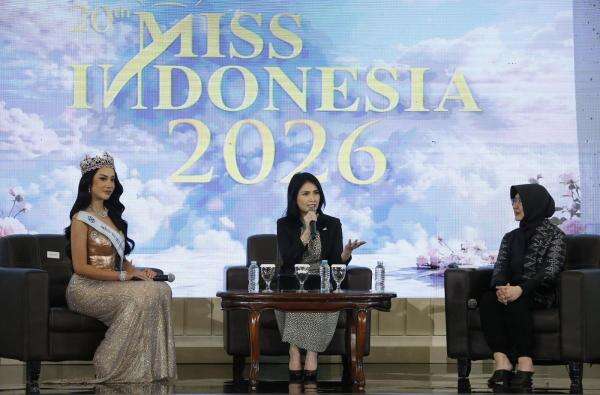 Tim Indonesia Matangkan Persiapan Olimpiade Remaja Dakar 2026, Dua Pebulutangkis Muda Jadi Sorotan Tim Indonesia Matangkan Persiapan Olimpiade Remaja Dakar 2026, Dua Pebulutangkis Muda Jadi Sorotan