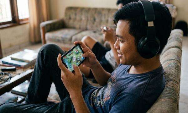 Main Game Lebih dari 5 Jam Seminggu, Ini Dampaknya bagi Otak Main Game Lebih dari 5 Jam Seminggu, Ini Dampaknya bagi Otak