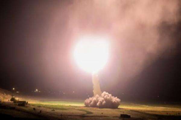 Langka, Trump Bela Hak Iran Memiliki Rudal Balistik Langka, Trump Bela Hak Iran Memiliki Rudal Balistik
