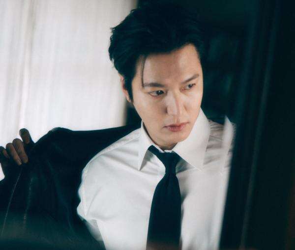 Lee Min Ho Batal Hadir di BIFF Gegara Film Terbaru The Assasin(s) Terseret Kontroversi Lee Min Ho Batal Hadir di BIFF Gegara Film Terbaru The Assasin(s) Terseret Kontroversi