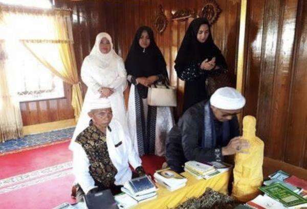 Makam Kyai Gede di Kobar bakal Dimasukkan ke Situs Religi Makam Kyai Gede di Kobar bakal Dimasukkan ke Situs Religi