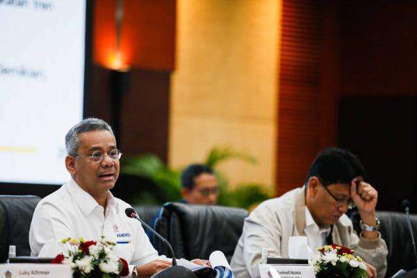 Siapakah 'Nama Ajaib' yang Muncul saat Mutasi Era Purbaya? Suahasil dan Bimo Buka Suara Siapakah 'Nama Ajaib' yang Muncul saat Mutasi Era Purbaya? Suahasil dan Bimo Buka Suara