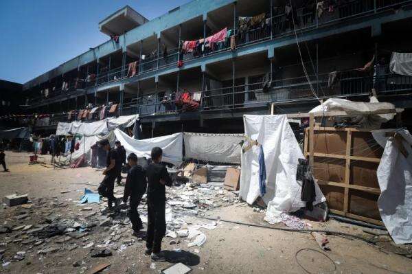 Jaminan Aman dari Komdigi: Merger XL-Smartfren Tak Akan Berujung PHK ...