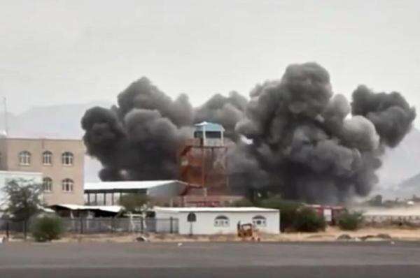 Kasih Paham Houthi, Militer Arab Saudi Gempur Gedung Pemerintah Taiz Yaman Kasih Paham Houthi, Militer Arab Saudi Gempur Gedung Pemerintah Taiz Yaman