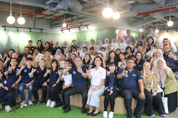 Program PELITA, MSIG Life Dampingi 20 Siswa Tunarungu Rancang Masa Depan Program PELITA, MSIG Life Dampingi 20 Siswa Tunarungu Rancang Masa Depan