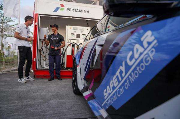 Pertamina Pasok BBM Safety Car MotoGP Mandalika, Ini Jenisnya Pertamina Pasok BBM Safety Car MotoGP Mandalika, Ini Jenisnya