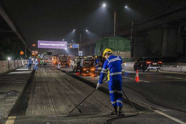 Pekerjaan Preservasi Tol Terus Dilakukan, Jasa Marga Pastikan Keselamatan Perjalanan Pekerjaan Preservasi Tol Terus Dilakukan, Jasa Marga Pastikan Keselamatan Perjalanan