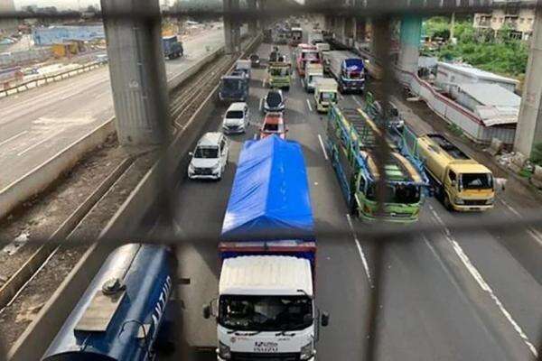 Kemenhub Catat 607.984 Kendaraan Angkutan Barang Langgar Aturan Kemenhub Catat 607.984 Kendaraan Angkutan Barang Langgar Aturan