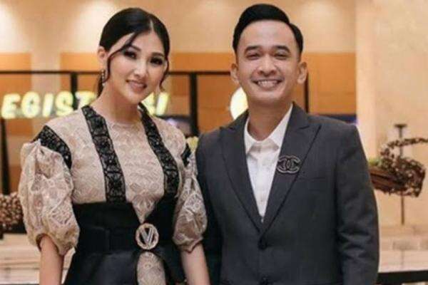 Aneh tapi Nyata, Gunung Berapi Ini Muntahkan Emas Setiap Hari Aneh tapi Nyata, Gunung Berapi Ini Muntahkan Emas Setiap Hari