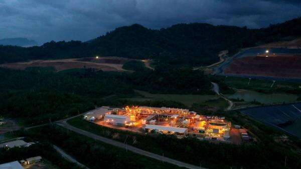 Tiga Direksi Merdeka Copper Gold (MDKA) Kompak Mundur, Ada Apa? Tiga Direksi Merdeka Copper Gold (MDKA) Kompak Mundur, Ada Apa?