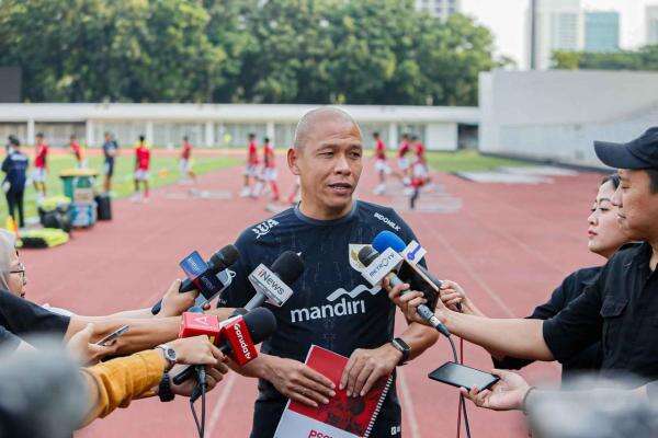 Persiapan Akhir Piala Dunia U-17 2025: Nova Arianto Segera Tentukan Skuad Terbaik Timnas Indonesia U-17 Persiapan Akhir Piala Dunia U-17 2025: Nova Arianto Segera Tentukan Skuad Terbaik Timnas Indonesia U-17