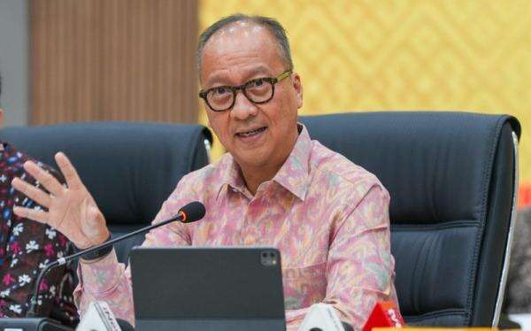 Pemerintah Ingatkan Produk Air Minum Kemasan Wajib Punya SNI Pemerintah Ingatkan Produk Air Minum Kemasan Wajib Punya SNI