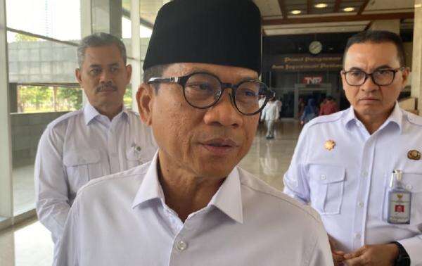 Ribuan Desa Terdampak Abu Vulkanik Gunung Anak Krakatau, Mendes PDT Minta Warga Waspada Ribuan Desa Terdampak Abu Vulkanik Gunung Anak Krakatau, Mendes PDT Minta Warga Waspada