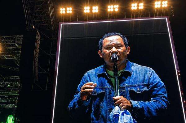 Wali Band Ajak Concertgoers Nyanyi hingga Doa Bareng di The Sounds Project 2026 Wali Band Ajak Concertgoers Nyanyi hingga Doa Bareng di The Sounds Project 2026
