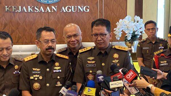 Dilantik Jadi Jampidsus, Kuntadi Bakal Tuntaskan Kasus Besar hingga Evaluasi Perkara Dilantik Jadi Jampidsus, Kuntadi Bakal Tuntaskan Kasus Besar hingga Evaluasi Perkara