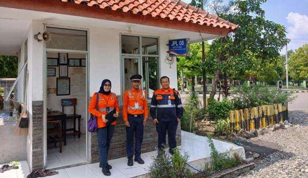 Efisiensi Anggaran, KAI Daop 4 Semarang Pastikan Perlintasan Aman Efisiensi Anggaran, KAI Daop 4 Semarang Pastikan Perlintasan Aman