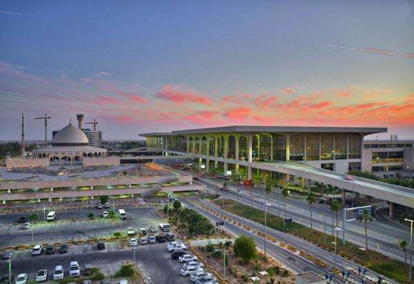 Gelombang Serangan Houthi Berlanjut, Bandara King Fahd dan Fasilitas Minyak Saudi Jadi Sasaran Gelombang Serangan Houthi Berlanjut, Bandara King Fahd dan Fasilitas Minyak Saudi Jadi Sasaran