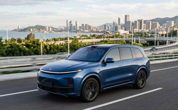Bobot Lebih Berat dari Kendaraan Biasa, Mobil Listrik Rusak Jalan di China Bobot Lebih Berat dari Kendaraan Biasa, Mobil Listrik Rusak Jalan di China