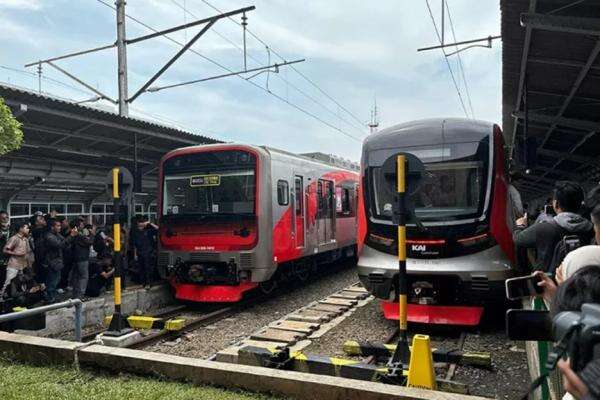 Pintu KRL Rusak, 9 Perjalanan Commuter Line Jakarta-Bogor Alami Keterlambatan Pintu KRL Rusak, 9 Perjalanan Commuter Line Jakarta-Bogor Alami Keterlambatan