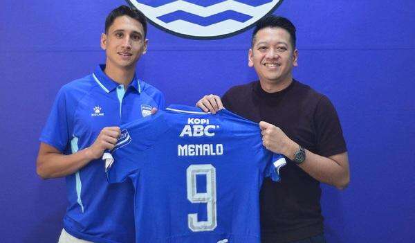 Terinspirasi Ronaldo, Luka Menalo Pilih Gunakan Nomor 9 di Persib Bandung! Terinspirasi Ronaldo, Luka Menalo Pilih Gunakan Nomor 9 di Persib Bandung!