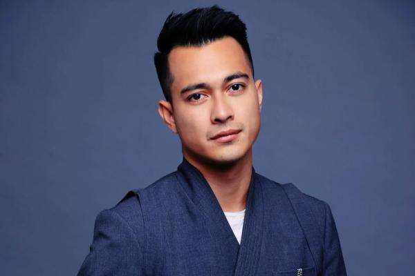 Eza Gionino Tak Ingin Cerai dari Meiza Aulia Coritha meski Kerap Cekcok Eza Gionino Tak Ingin Cerai dari Meiza Aulia Coritha meski Kerap Cekcok