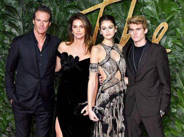 Profil Presley Gerber, Putra Cindy Crawford yang Meninggal Dunia Profil Presley Gerber, Putra Cindy Crawford yang Meninggal Dunia