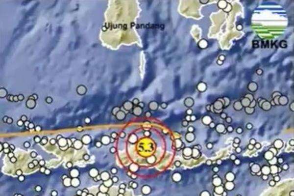 Gempa Magnitudo 5,3 Guncang Manggarai NTT Pagi Ini, Tidak Berpotensi Tsunami Gempa Magnitudo 5,3 Guncang Manggarai NTT Pagi Ini, Tidak Berpotensi Tsunami