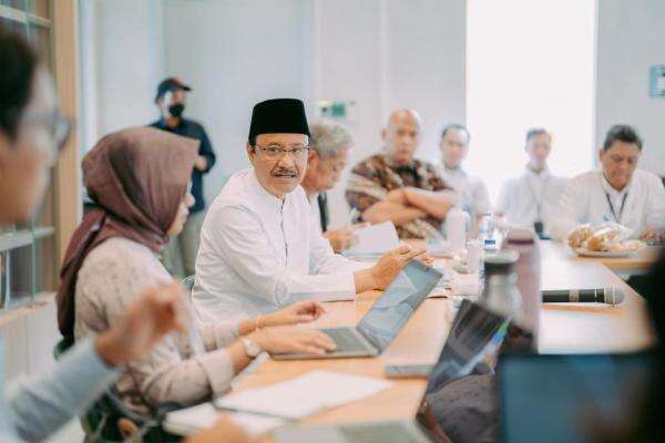 Mensos Gus Ipul Gandeng ICW Cegah Korupsi Program Sekolah Rakyat Mensos Gus Ipul Gandeng ICW Cegah Korupsi Program Sekolah Rakyat