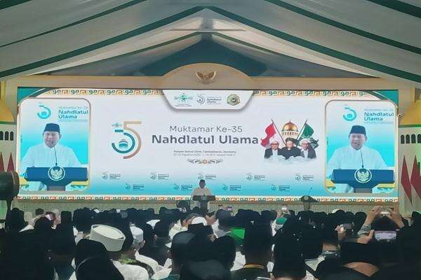 Buka Muktamar ke-35 NU, Prabowo Tagih Kartu Anggota NU ke Gus Yahya Buka Muktamar ke-35 NU, Prabowo Tagih Kartu Anggota NU ke Gus Yahya