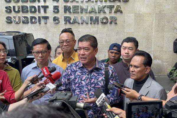 Silfester Matutina hanya 5 Hari Jabat Komisaris Pelindo Jasa Maritim, Diberhentikan 23 September Silfester Matutina hanya 5 Hari Jabat Komisaris Pelindo Jasa Maritim, Diberhentikan 23 September