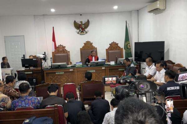 Kubu Febrie Hadirkan 4 Ahli di Sidang Praperadilan, Perkuat Dalil Penyitaan Tak Sah Kubu Febrie Hadirkan 4 Ahli di Sidang Praperadilan, Perkuat Dalil Penyitaan Tak Sah