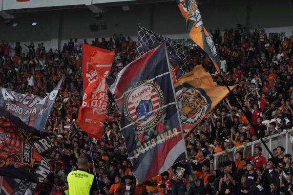 Suporter Tandang Kembali Diizinkan di Super League 2026-2027, Ini Syaratnya Suporter Tandang Kembali Diizinkan di Super League 2026-2027, Ini Syaratnya
