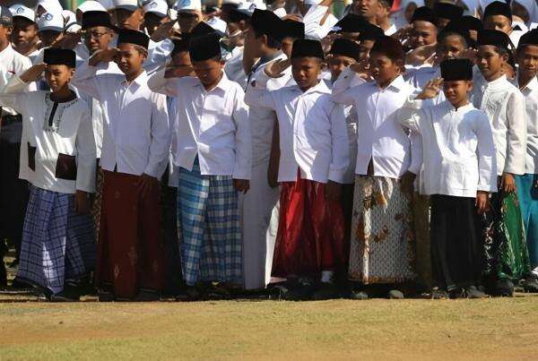 Peristiwa 22 Oktober: Hari Santri Nasional Peristiwa 22 Oktober: Hari Santri Nasional