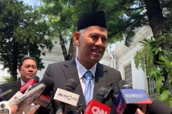 LPS Ungkap Tabungan Kelas Menengah Melambat, Rekening Rp5 Miliar Justru Melonjak LPS Ungkap Tabungan Kelas Menengah Melambat, Rekening Rp5 Miliar Justru Melonjak