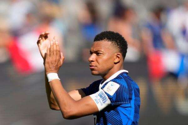 China Boikot Kylian Mbappe gegara Candaan Sebut Mao Zedong Diktator China Boikot Kylian Mbappe gegara Candaan Sebut Mao Zedong Diktator