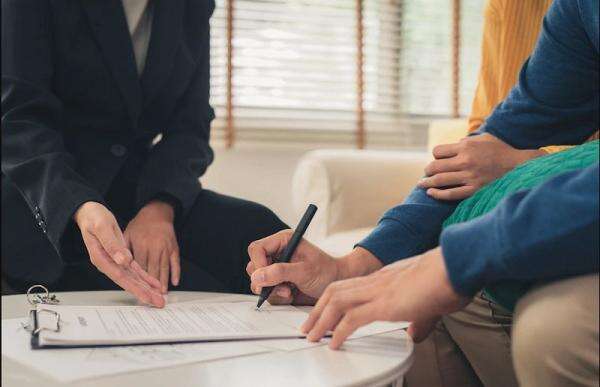 Kredit Perempuan Prasejahtera Resmi Diluncurkan, Bunga 8 Persen dan Pinjaman hingga Rp15 Juta Kredit Perempuan Prasejahtera Resmi Diluncurkan, Bunga 8 Persen dan Pinjaman hingga Rp15 Juta